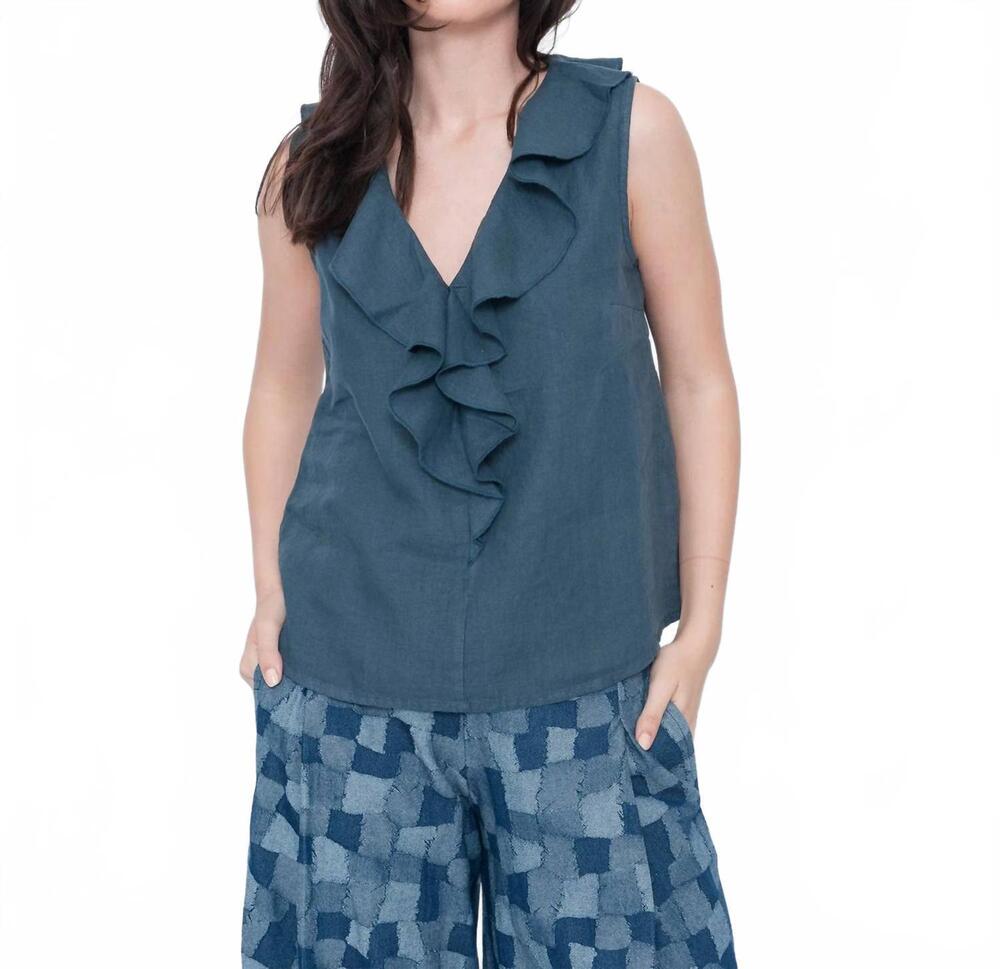 NEW BLUEBERRY wave neck sleeveless top in navy